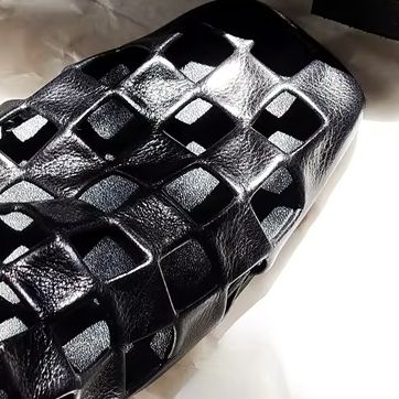 Women Black Caged Flat Sandals - Men Shoes Black 评论和价格